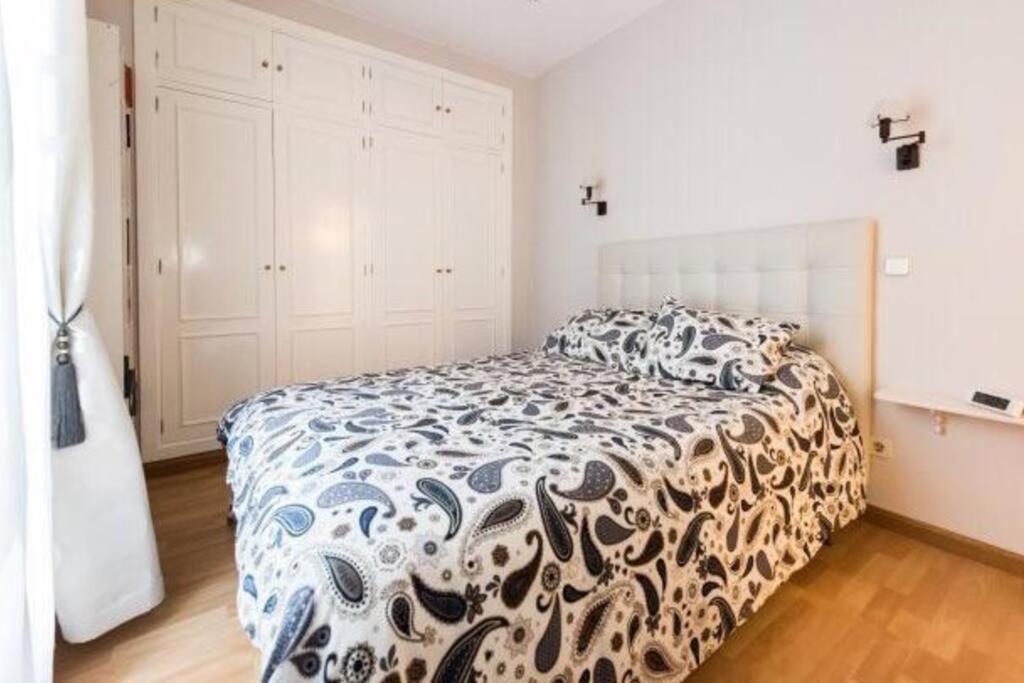 Luminoso Apartamento En Lavapies-Tirso De Molina มาดริด ภายนอก รูปภาพ