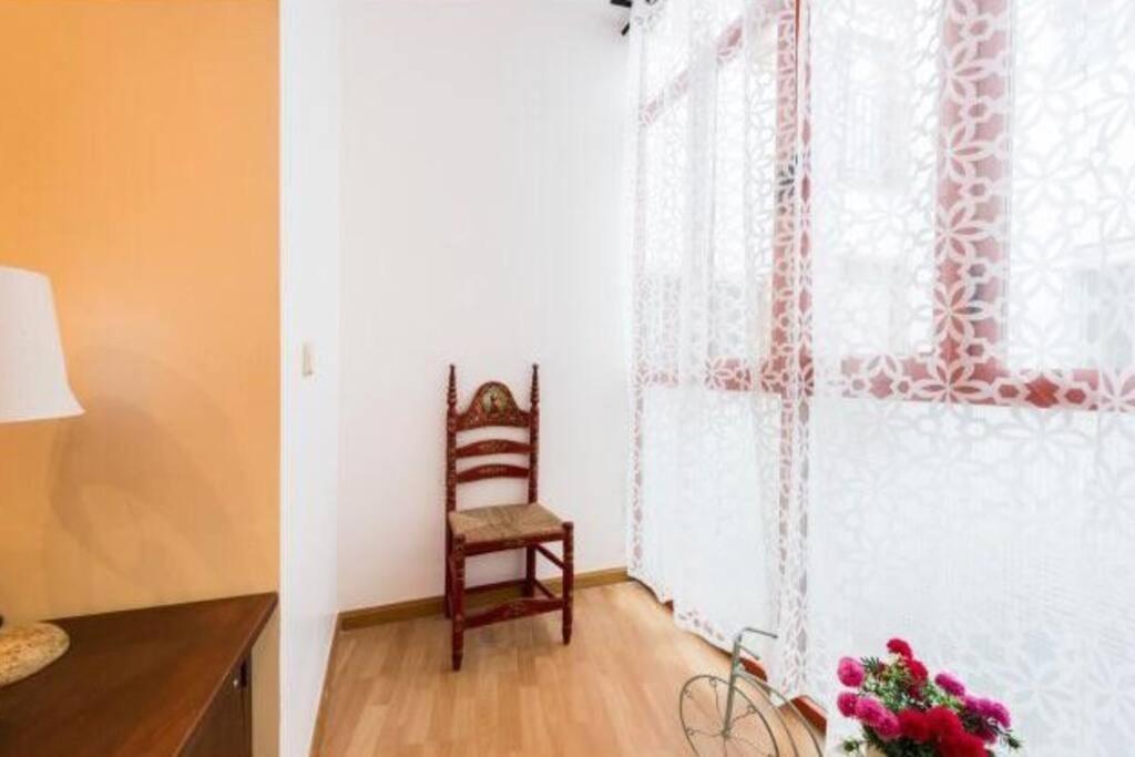 Luminoso Apartamento En Lavapies-Tirso De Molina มาดริด ภายนอก รูปภาพ